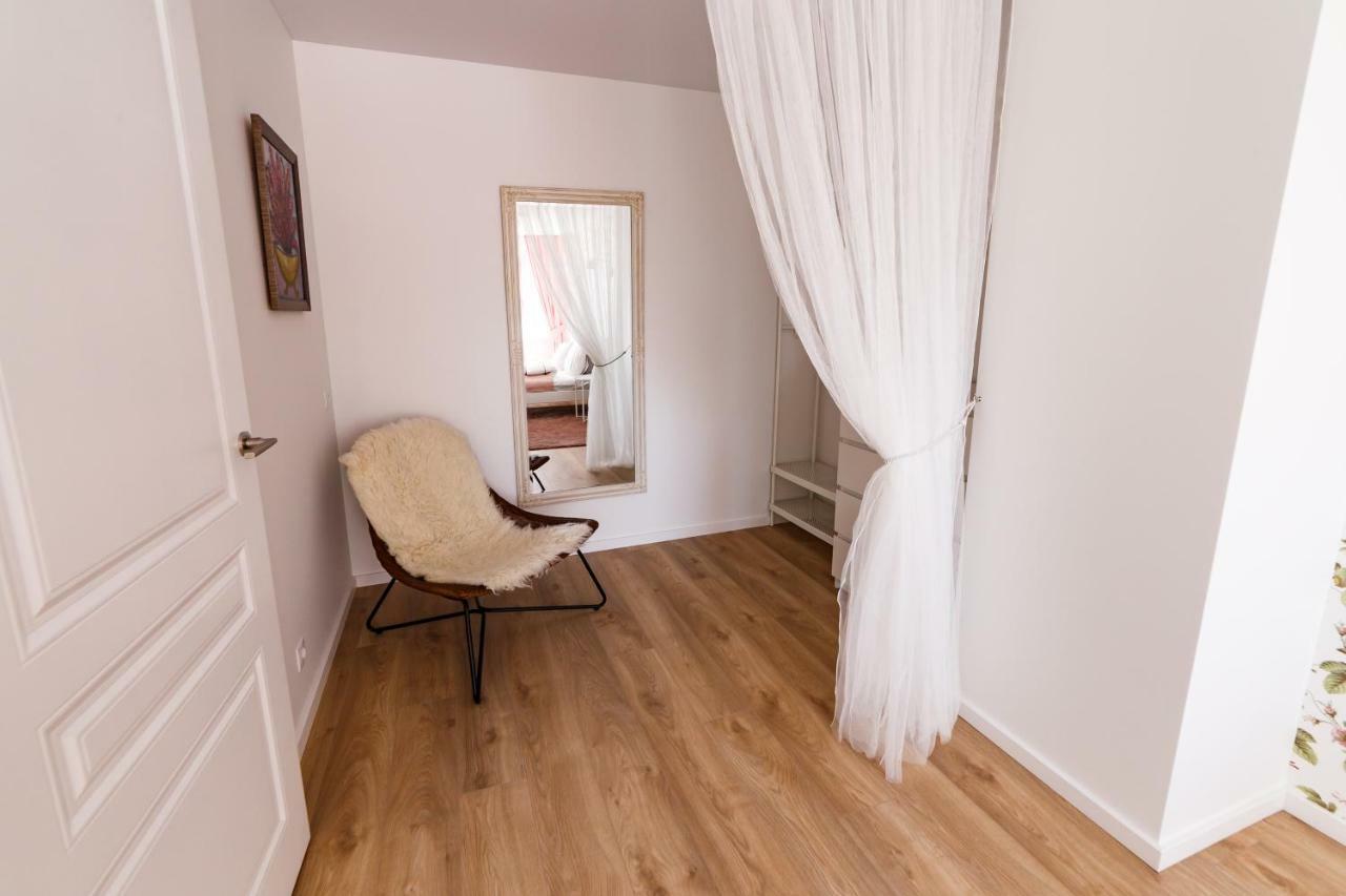 וילנה Spacious Apartment Close To The Old Town מראה חיצוני תמונה